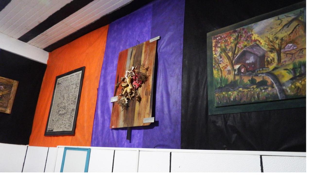 Gualeguaychú Hostel De Pichincha מראה חיצוני תמונה