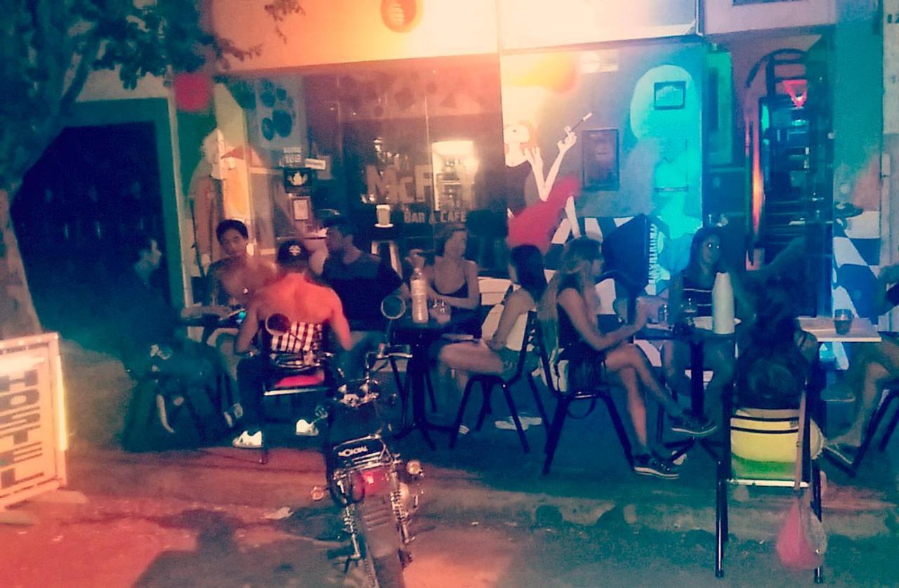 Gualeguaychú Hostel De Pichincha מראה חיצוני תמונה