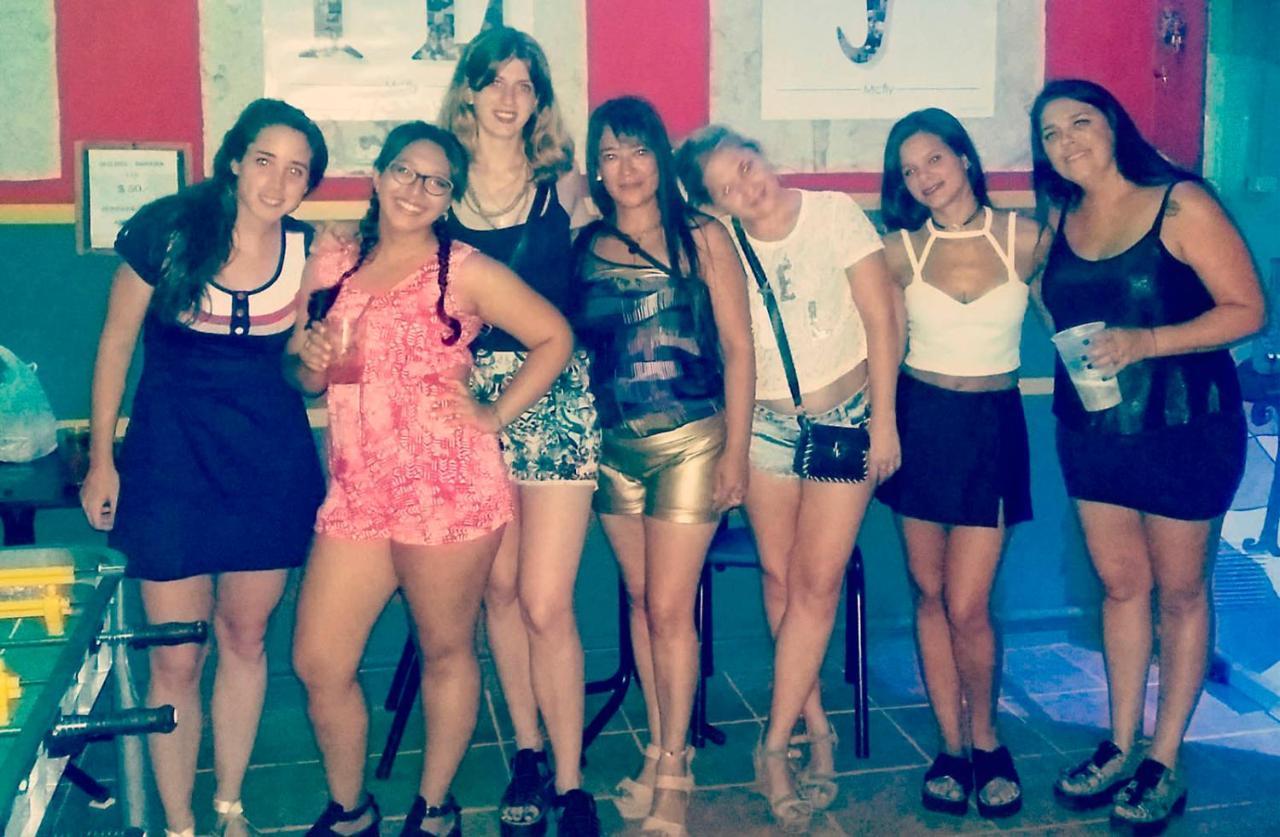 Gualeguaychú Hostel De Pichincha מראה חיצוני תמונה